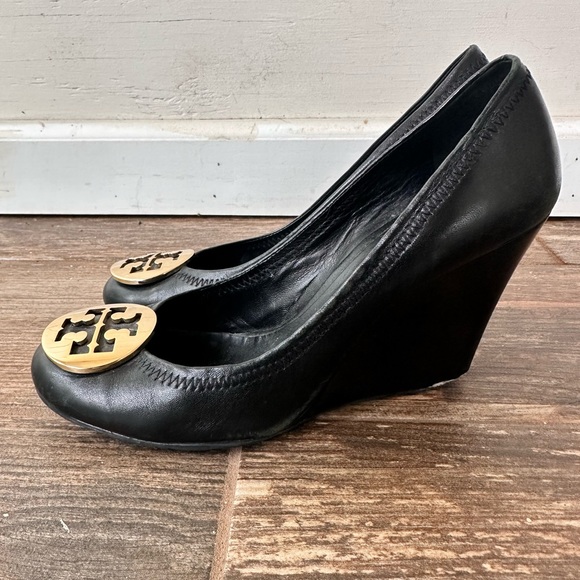 Tory Burch Sophie Wedge - Picture 7 of 8